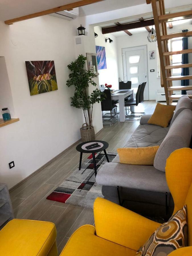 Studio Apartman Braco Risika Bagian luar foto